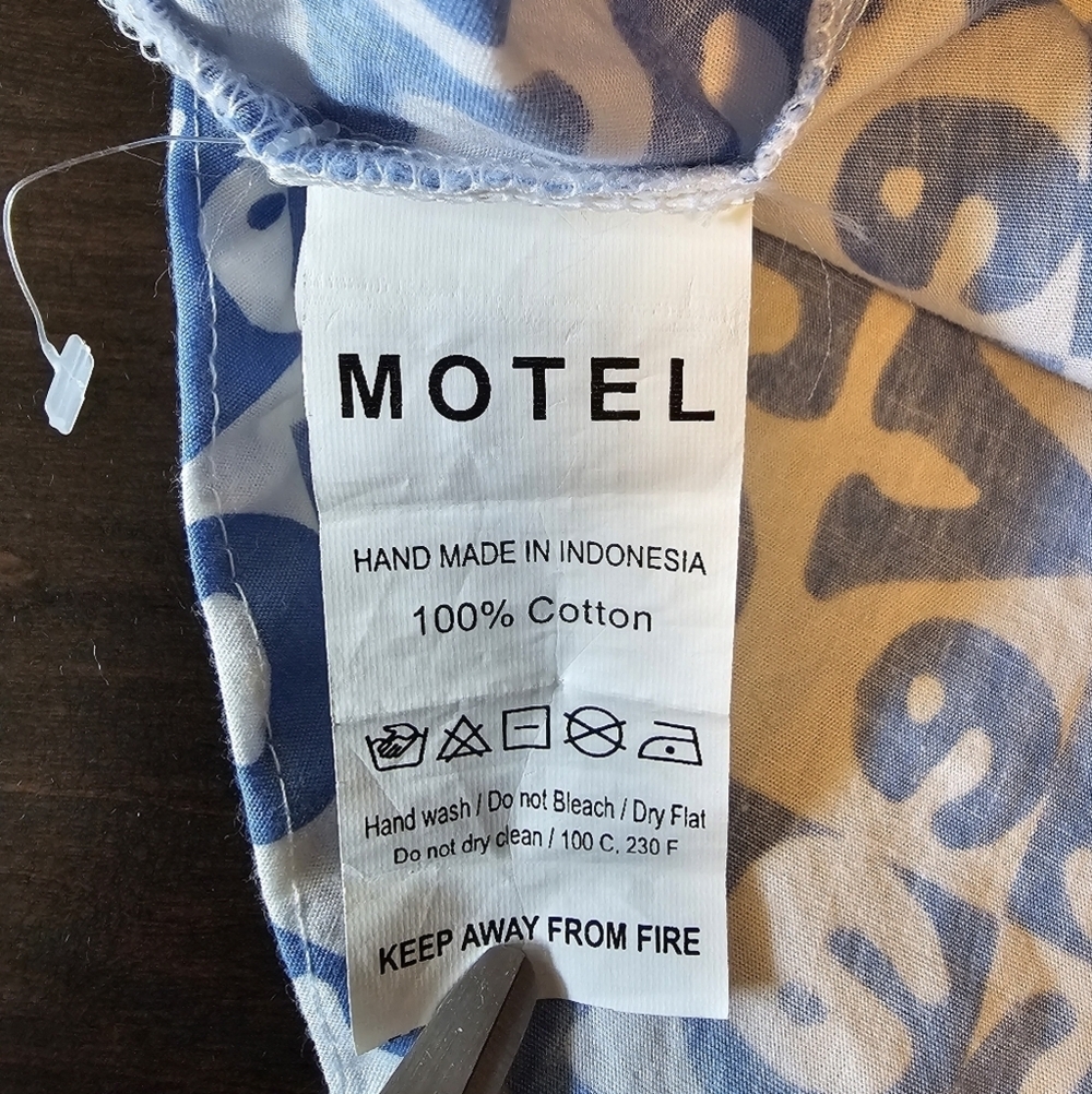 MOTEL Smith Short Sleeve Shirt in LOVE Checker Blue, Size Small, NWOT - Picture 10 of 12